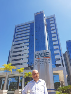 Em busca de recursos federais